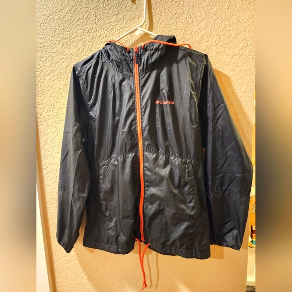 Columbia Jackets & Blazers - 💕Columbia Windbreaker size small